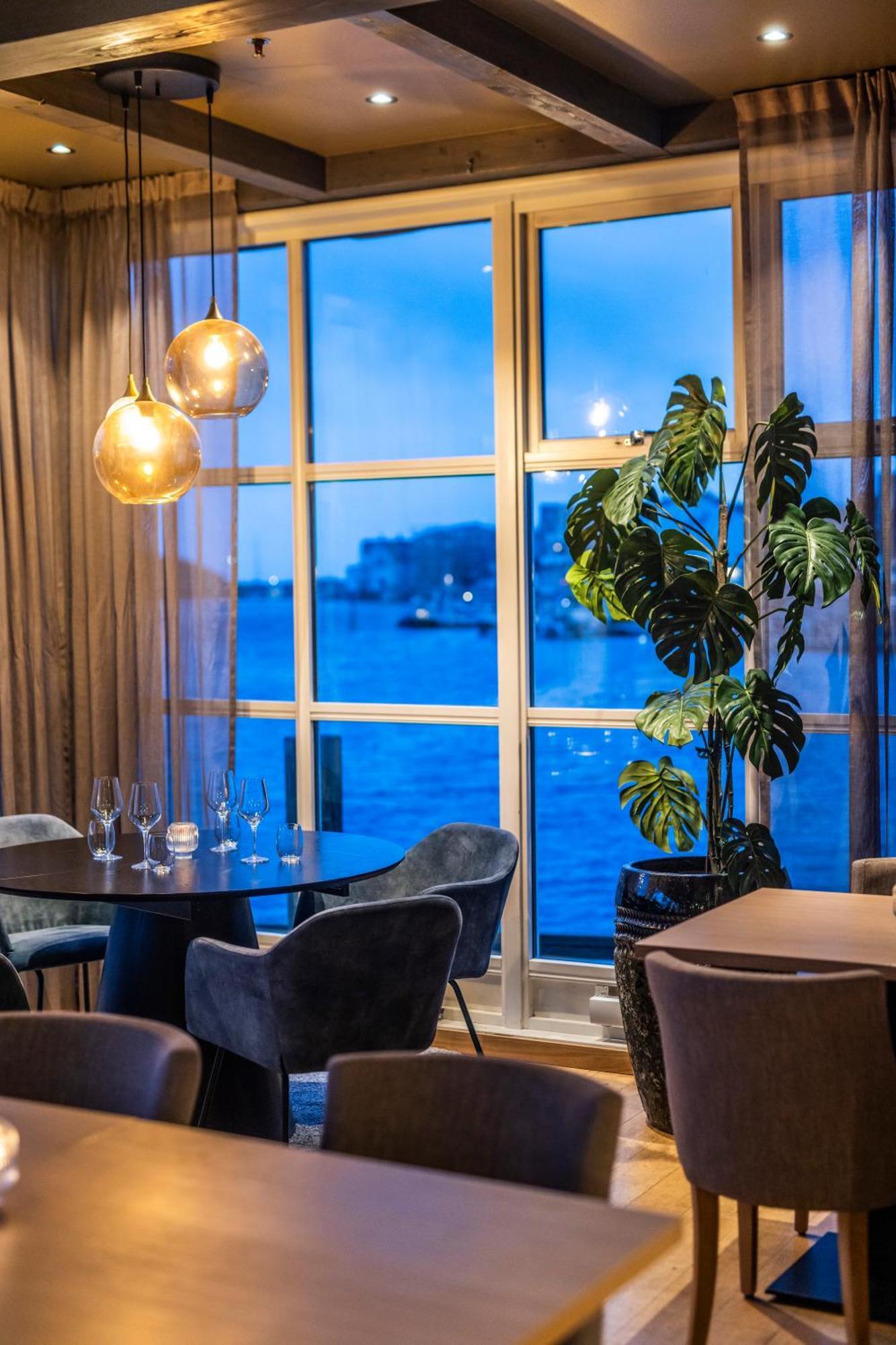 Villa Bryggekanten - By Classic Norway Hotels Хеннингсвер Екстериор снимка
