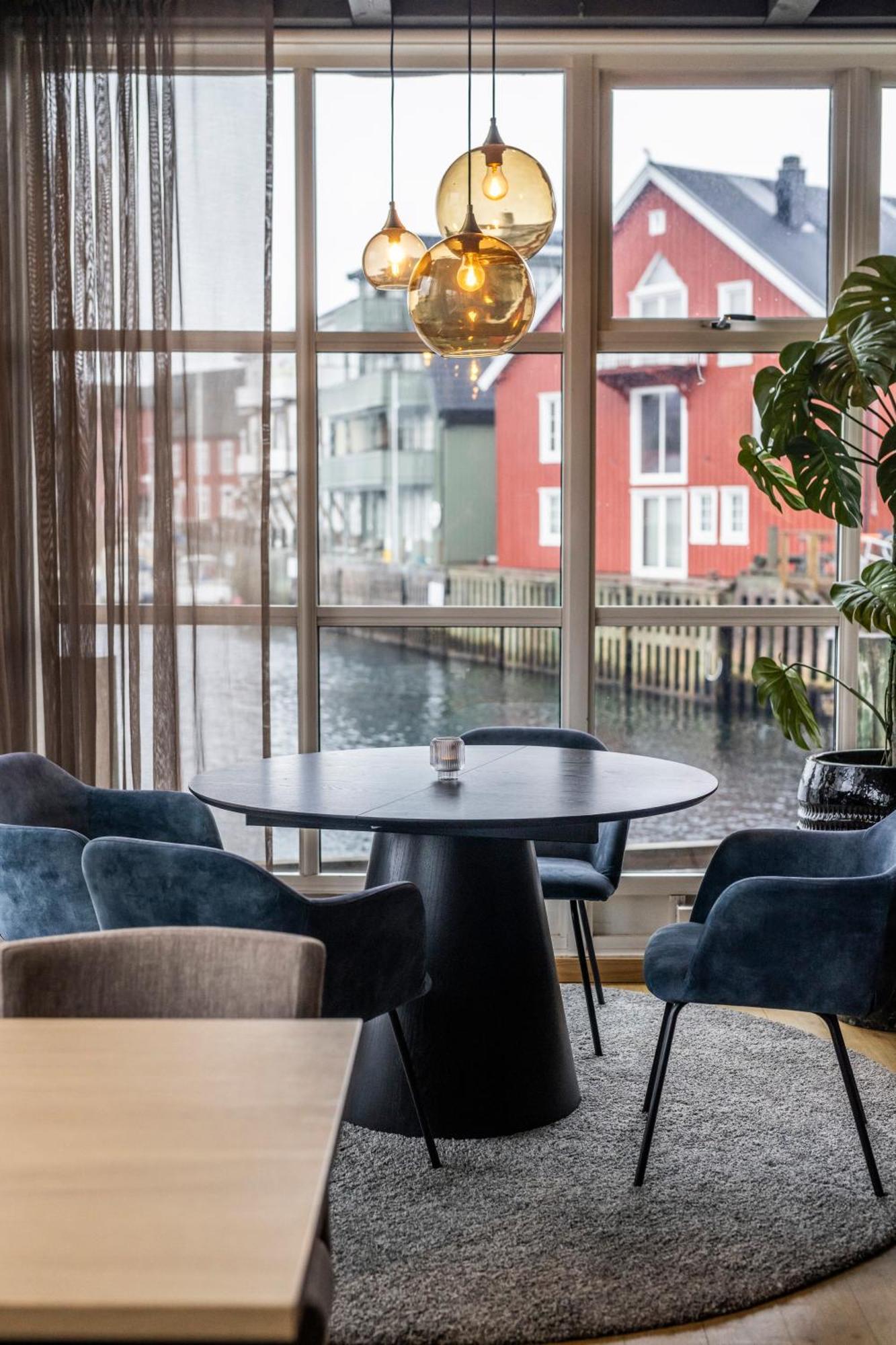 Villa Bryggekanten - By Classic Norway Hotels Хеннингсвер Екстериор снимка